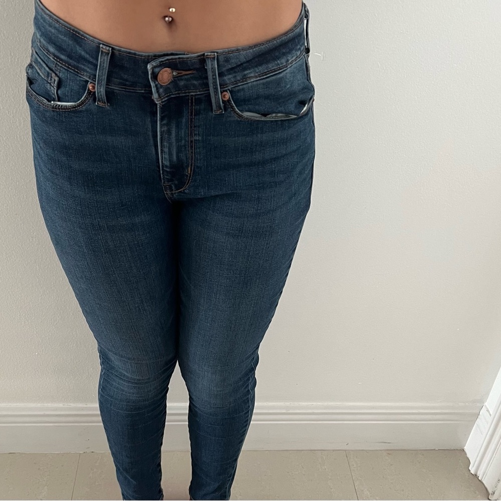 Denizen from Levi’s High Rise Skinny Jeans